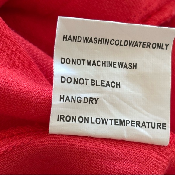 Solitaire Size M coral orange red eyelet floral dress with ruffle sleeves - Picture 11 of 12